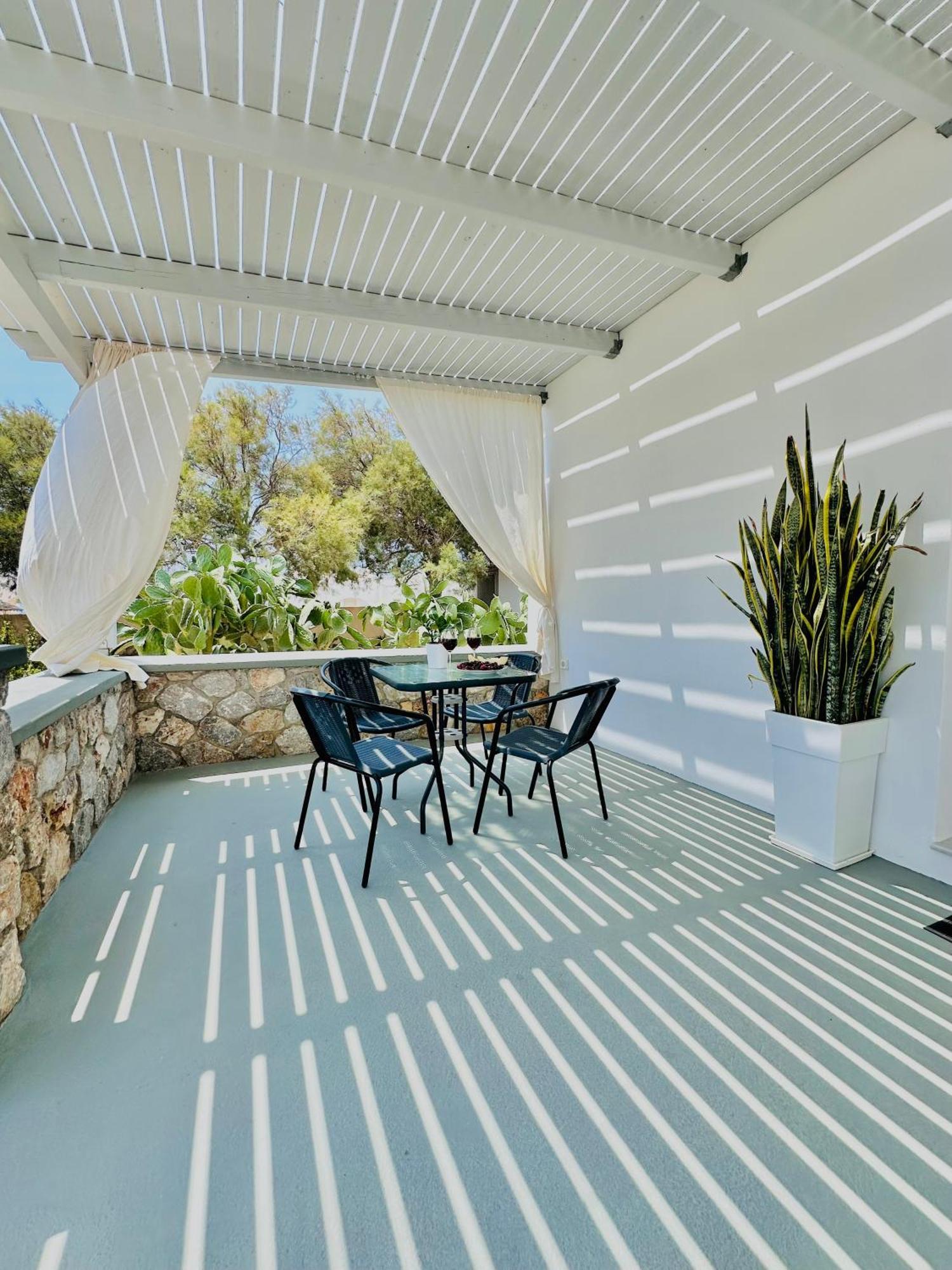 Xrysanthis Home Emporio  Exterior photo